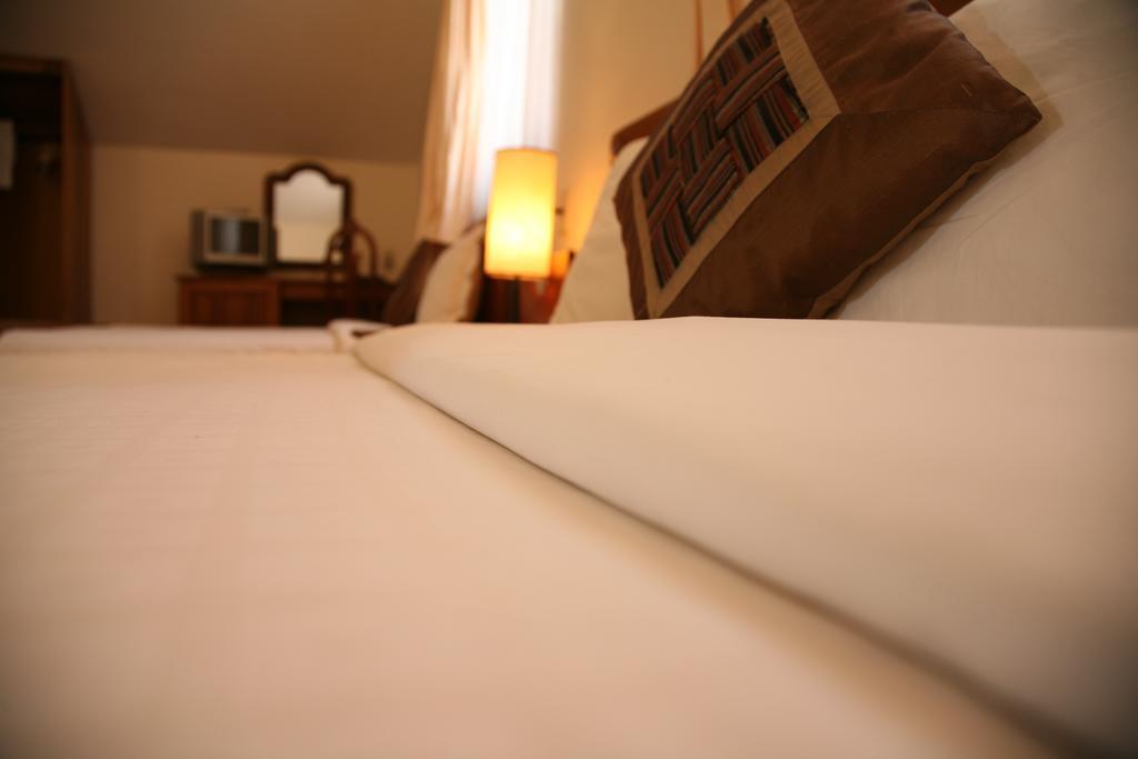 Trung Cang Otel Dalat Dış mekan fotoğraf