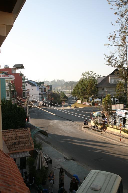 Trung Cang Otel Dalat Dış mekan fotoğraf