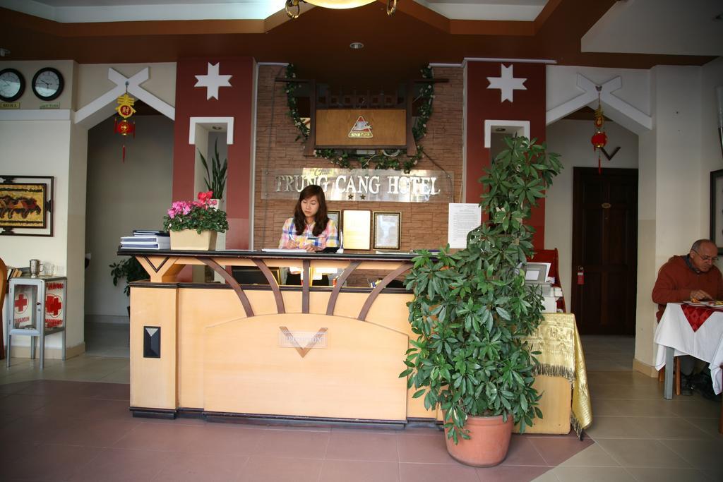 Trung Cang Otel Dalat Dış mekan fotoğraf