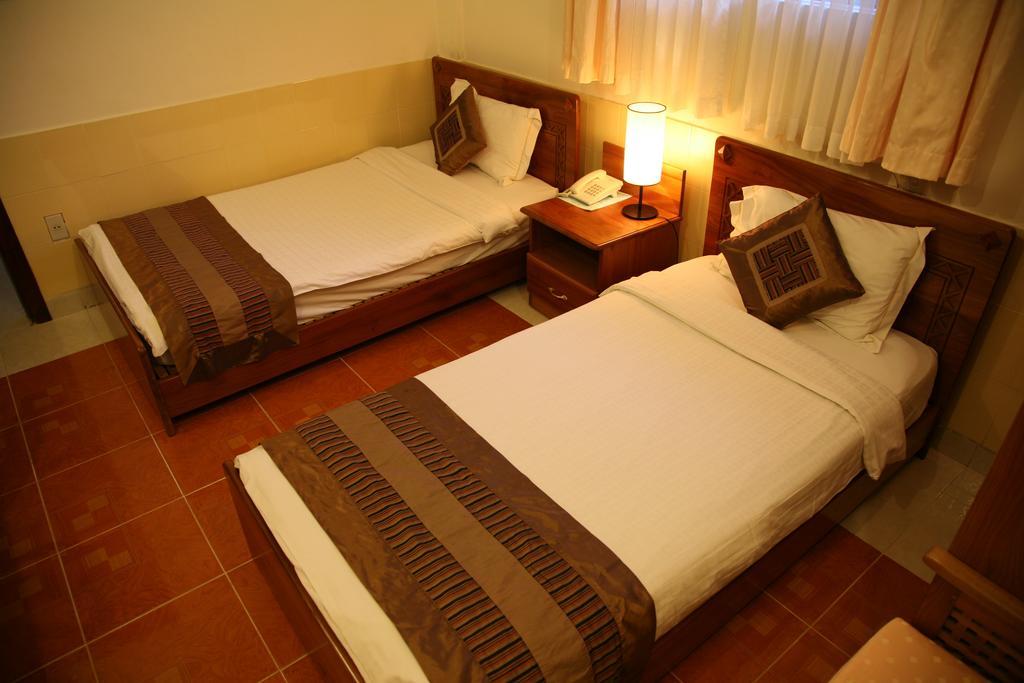 Trung Cang Otel Dalat Dış mekan fotoğraf