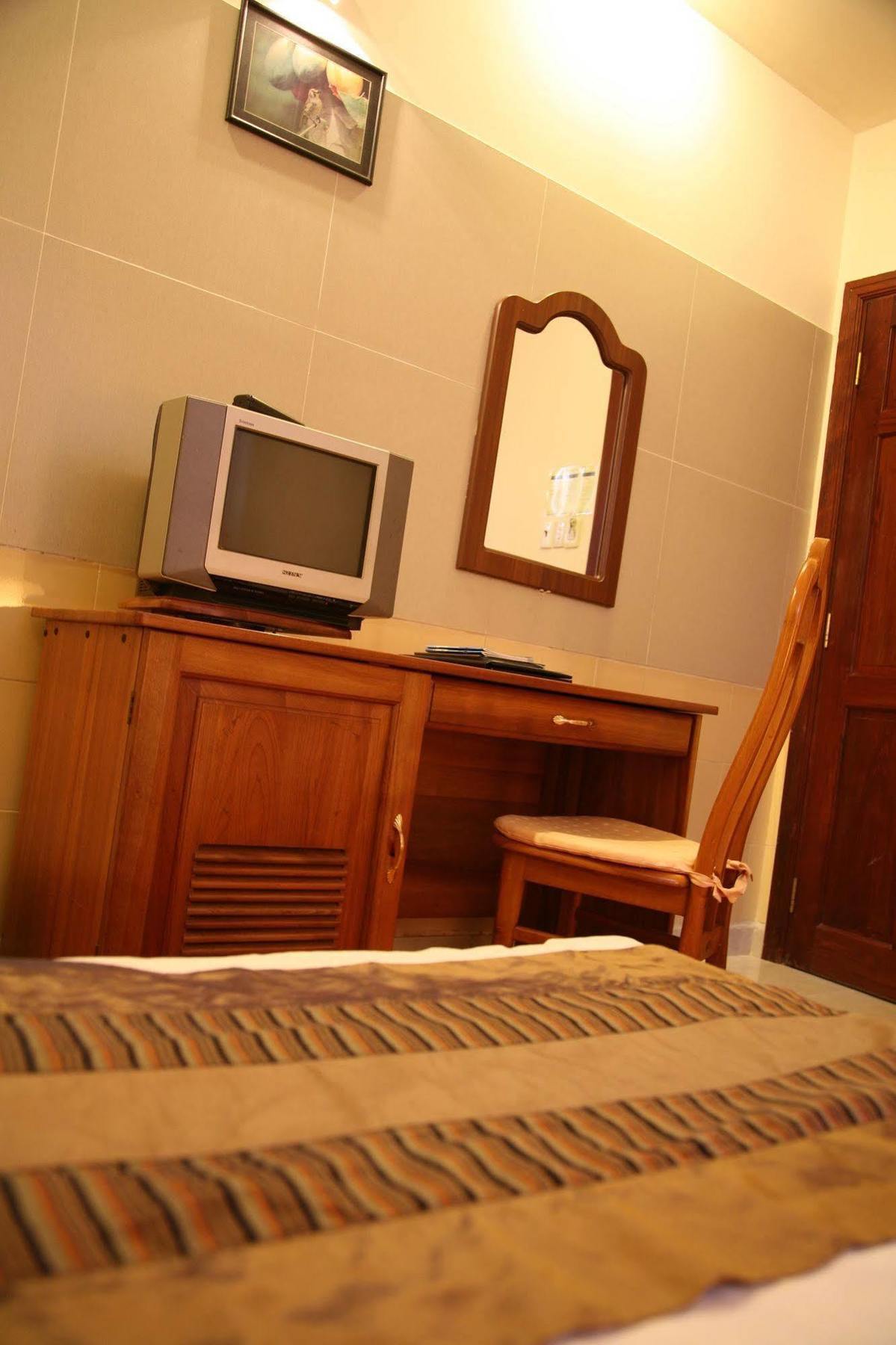 Trung Cang Otel Dalat Dış mekan fotoğraf
